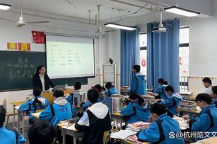 沃格尔：比尔的腿未完全恢复但他仍能13中10 攻防两端都很有活力